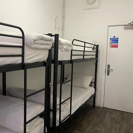 Rahman Hostel Manchester Exterior photo